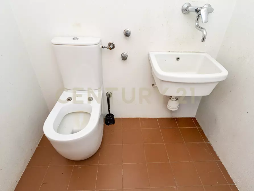 Immagine 25 di Villa in vendita  in Via Gallinaro 22 a Aci Castello