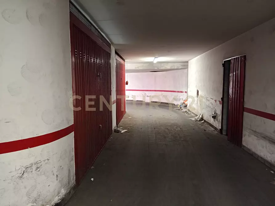 Immagine 20 di Garage in vendita  in Via Antonino di Sangiuliano 4 a Sant'agata Li Battiati