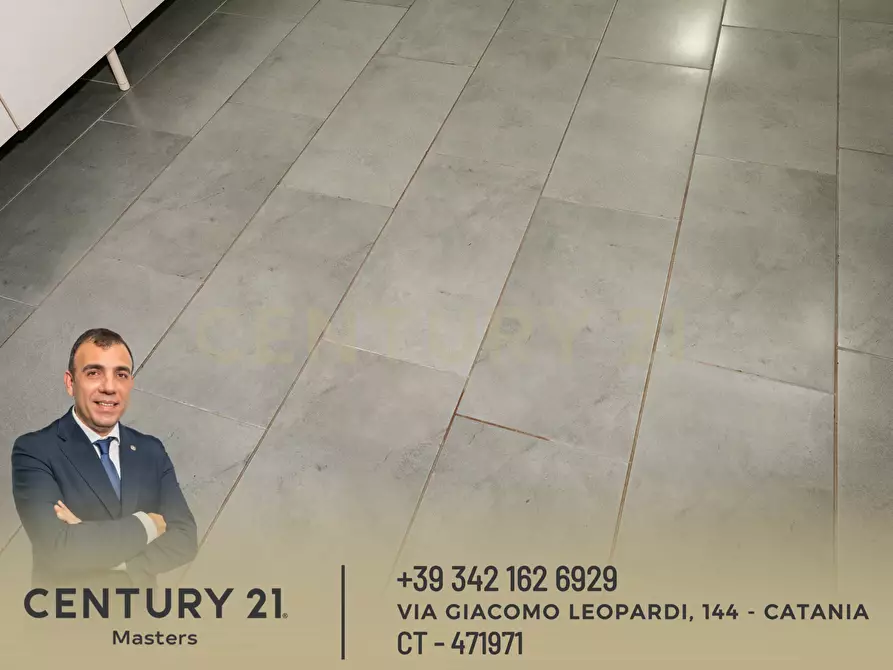 Immagine 21 di Bilocale in vendita  in Via Ospedale Vecchio 5 a Catania