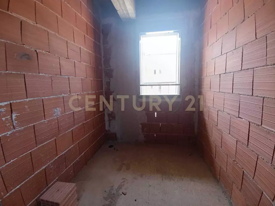 Immagine 63 di Casa bifamiliare in vendita  in VIA LEONCAVALLO 7 a Aci Sant'antonio