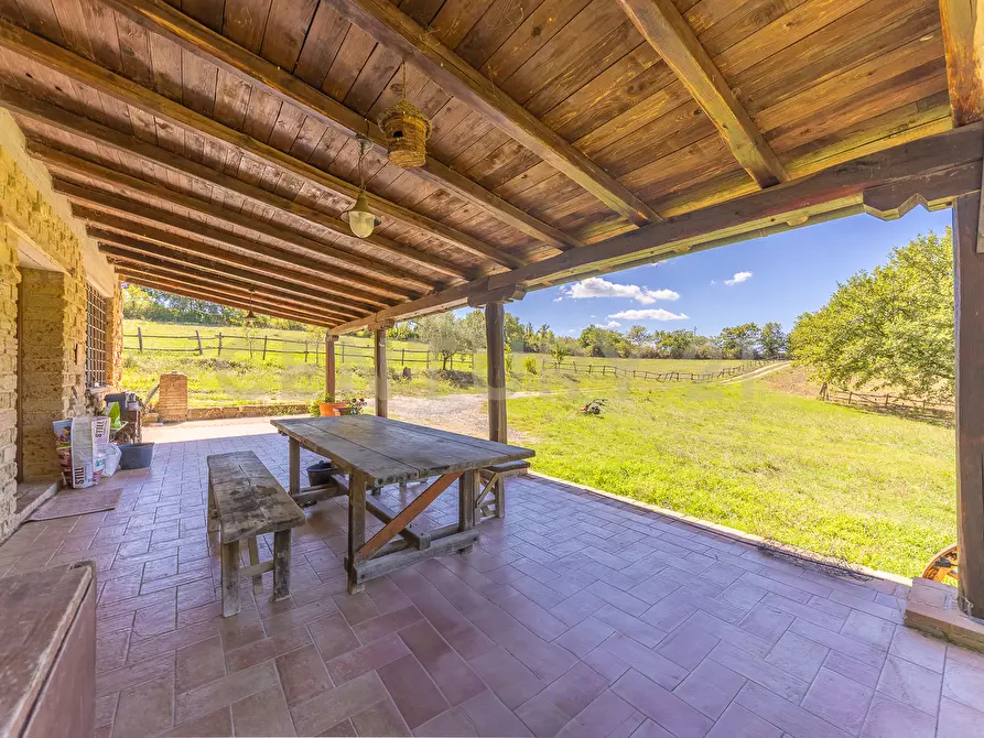 Immagine 10 di Rustico / casale in vendita  in località san quirichello a Barbarano Romano