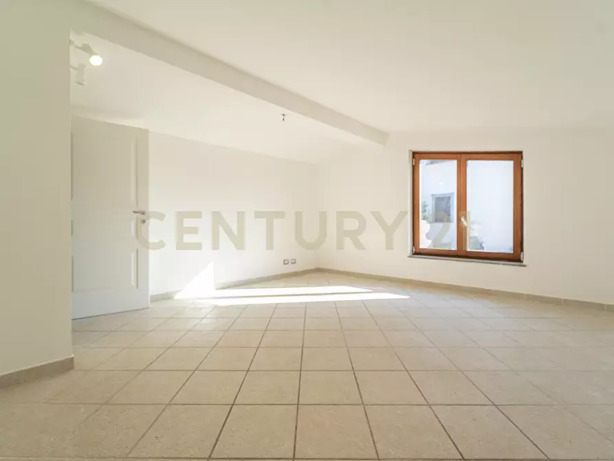 Immagine 36 di Casa bifamiliare in vendita  in Via Appia Nuova 17 a Albano Laziale