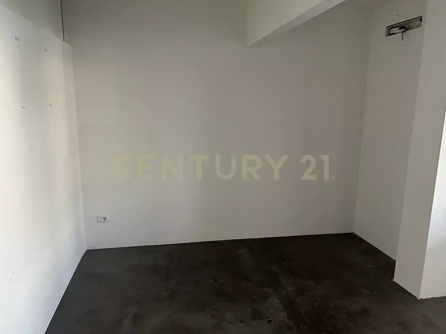 Immagine 4 di Locale commerciale in affitto  in Viale del Lavoro snc a San Martino Buon Albergo