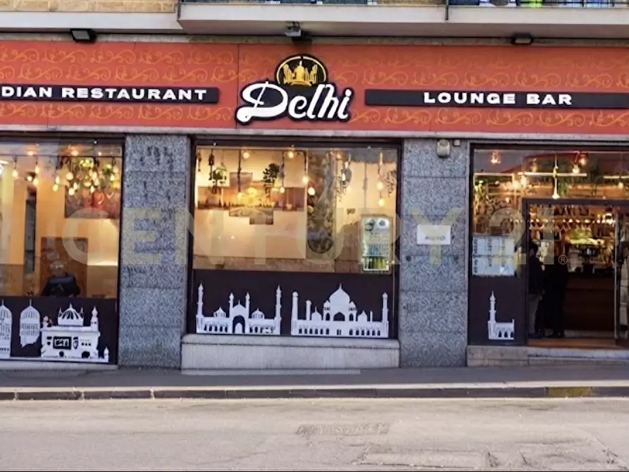 Immagine 1 di Bar / Ristorante in vendita  in Piazza Papa Giovanni XXIII 1 a Catania