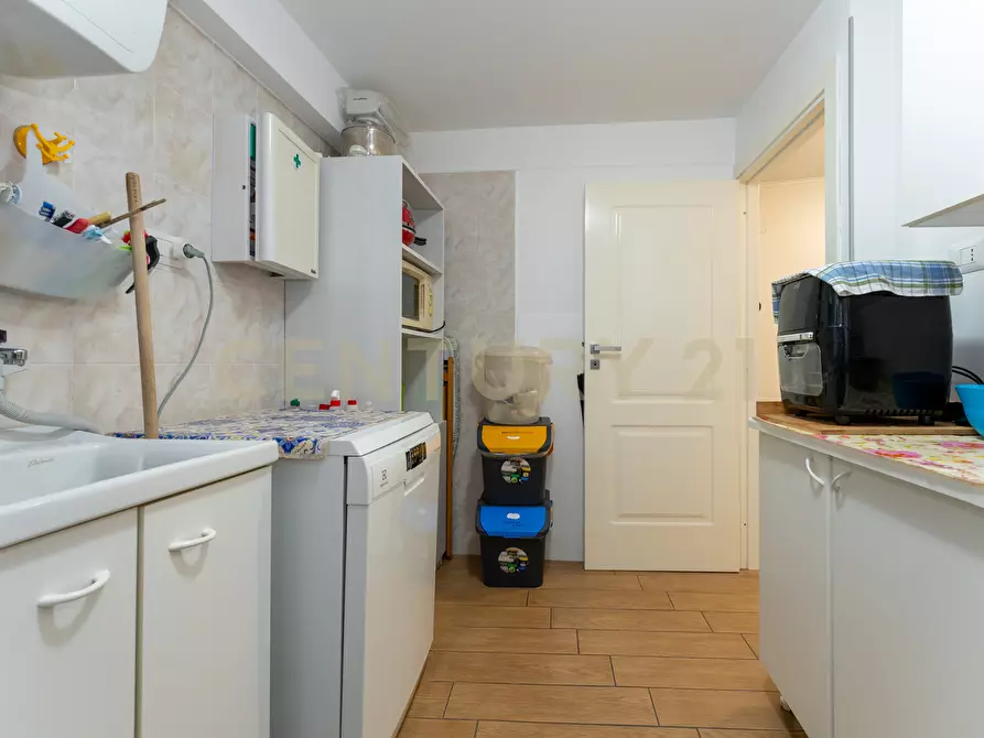 Immagine 50 di Attico in vendita  in Via Macello 13/A a Catania