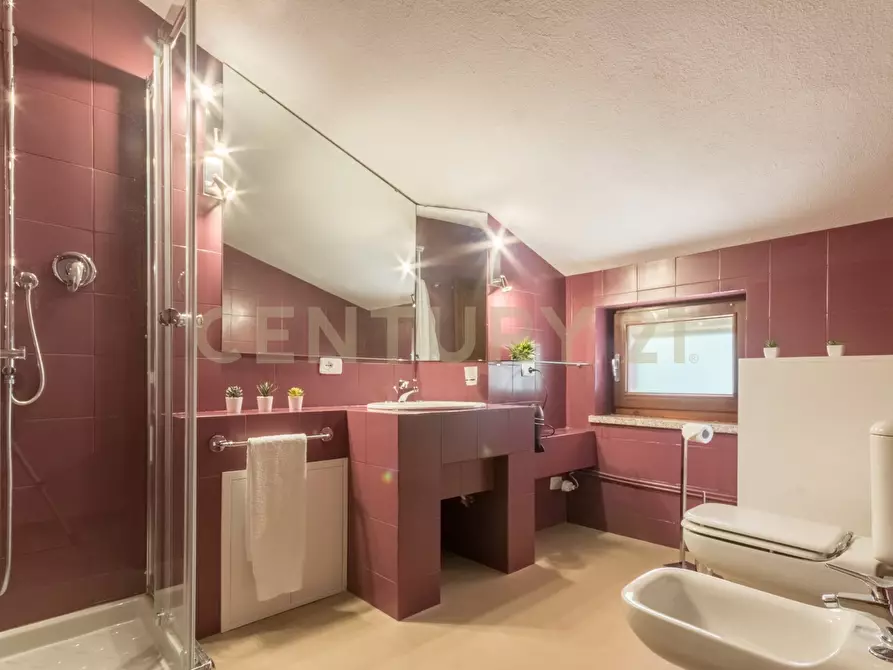 Immagine 31 di Villa in vendita  in Via dei Pioppi 57 a Quartu Sant'elena