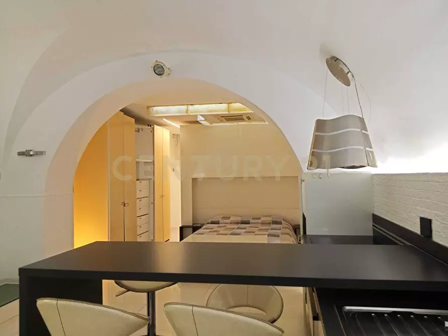 Immagine 15 di Bilocale in vendita  in Via Tezzano 26 a Catania