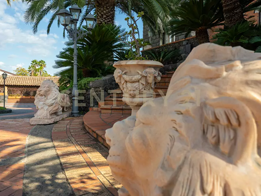 Immagine 82 di Rustico / casale in vendita  in Via Castelnuovo Don Bosco 68 a Acireale