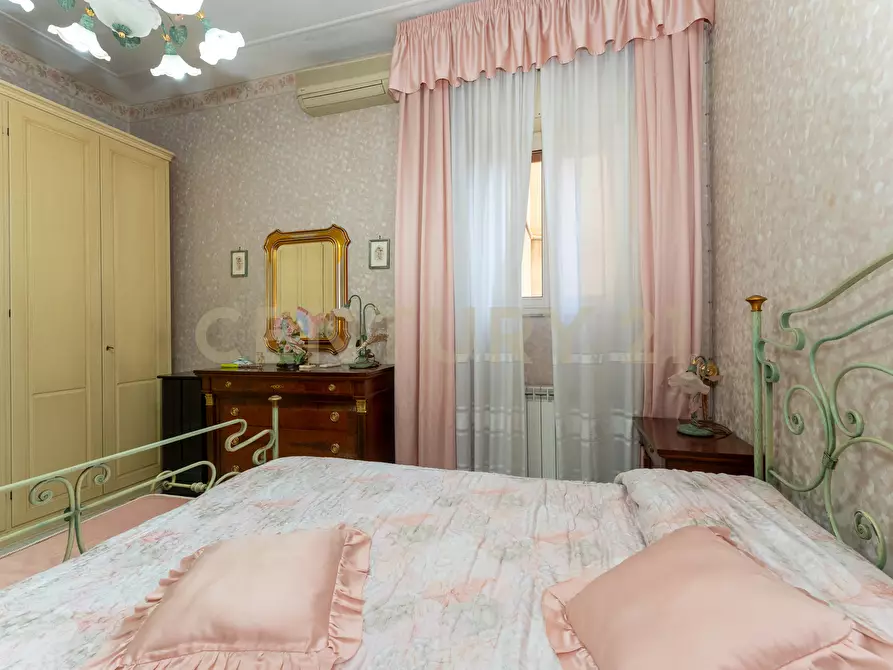 Immagine 14 di Trilocale in vendita  in Via Zuccarelli 70 a Catania