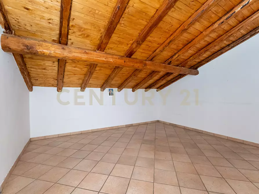 Immagine 87 di Palazzo in vendita  in Via Monte Calvario 56 a Biancavilla