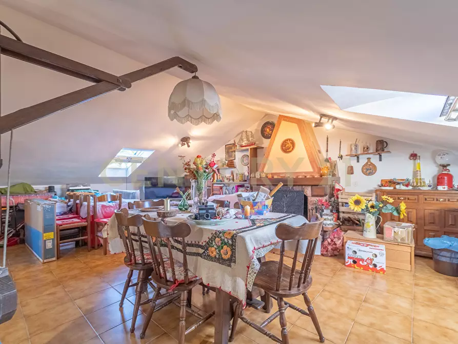 Immagine 18 di Attico in vendita  in Via di Torre Morena 100 a Roma