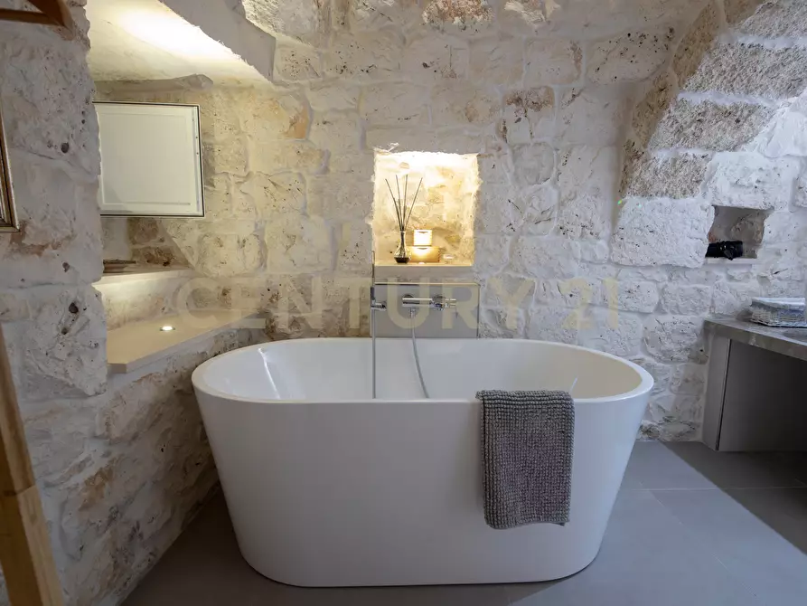 Immagine 90 di Villa in vendita  a Carovigno