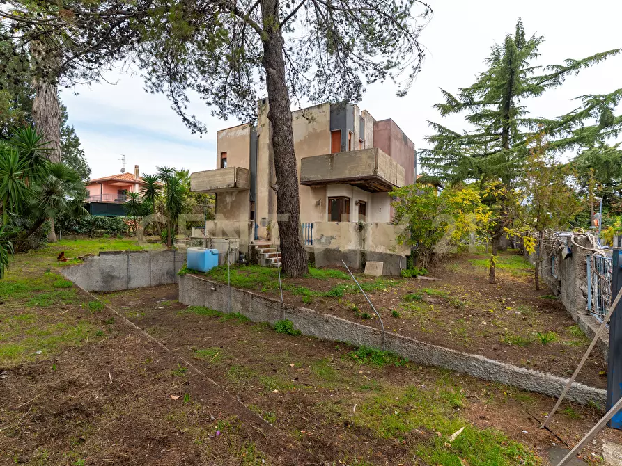 Immagine 9 di Villa in vendita  in Via Monte Cicirello 8 a Catania