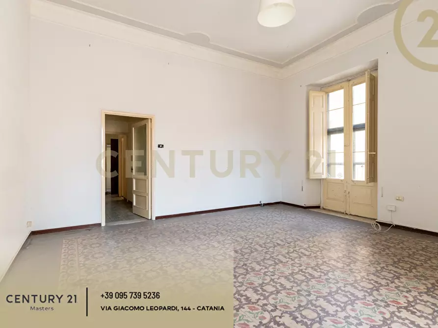 Immagine 29 di Bilocale in vendita  in Via F. Bianco 2 a Catania