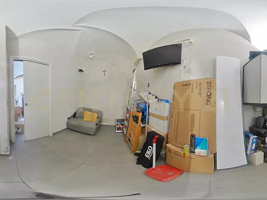 Immagine 25 di Tabaccheria in vendita  in Via Antonino di Sangiuliano 239 a Catania