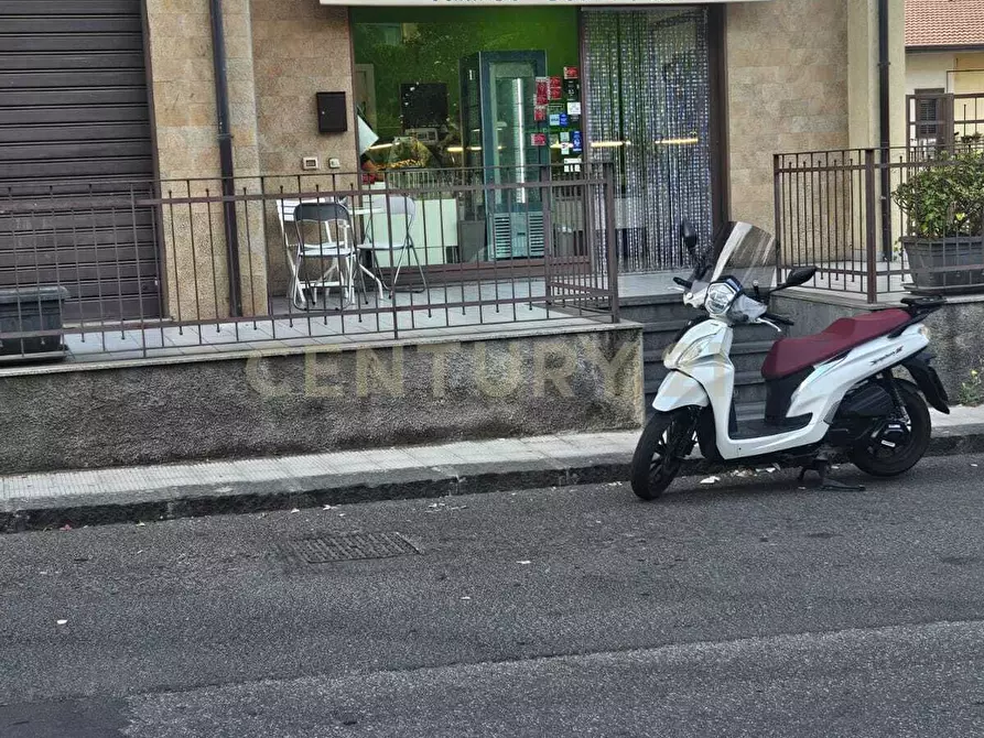 Immagine 12 di Attività commerciale in vendita  in Via Nuovalucello 156 a Catania