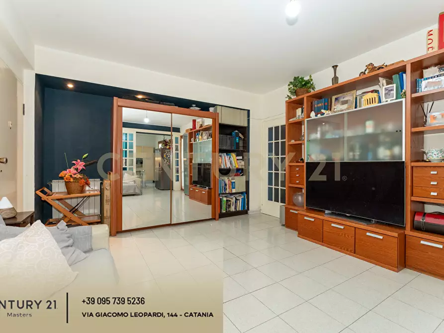 Immagine 4 di Quadrilocale in vendita  in Via Gesualdo Bufalino 1 a Aci Catena