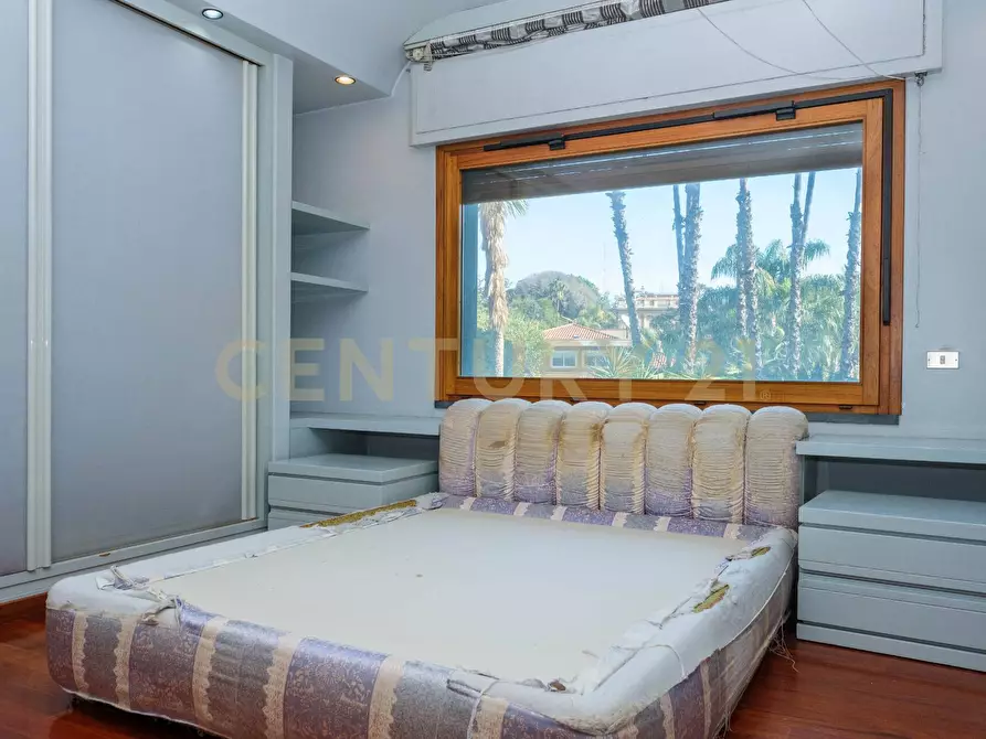Immagine 32 di Villa in vendita  a Catania