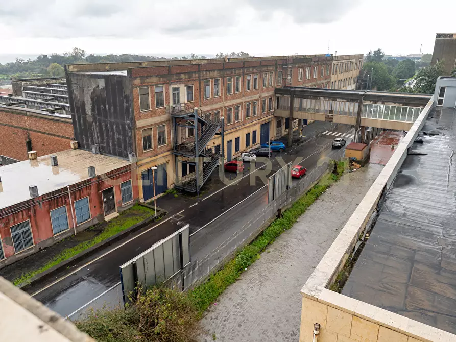 Immagine 15 di Palazzo in vendita  in Via delle Terme 173 a Acireale