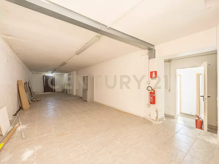 Immagine 6 di Attività artigianale in vendita  in Via Partenope 17 a Anzio