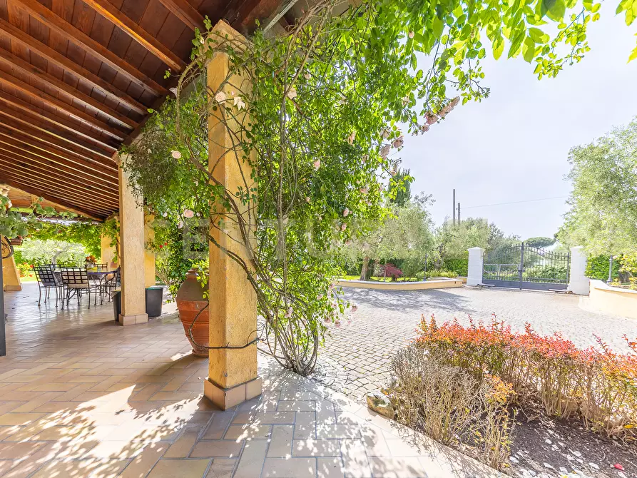 Immagine 24 di Villa in vendita  in Via di Battiferro 43 a Formello