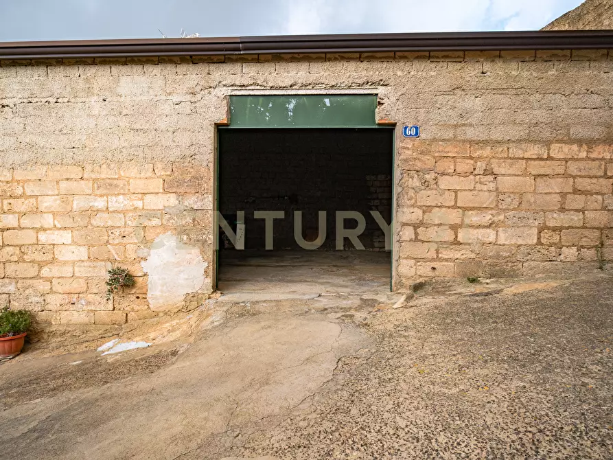 Immagine 12 di Villa in vendita  in Via Monsignor Saverio Gerbino 56 a Caltagirone