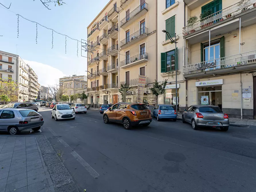 Immagine 7 di Locale commerciale in vendita  in Corso delle Province 23 a Catania
