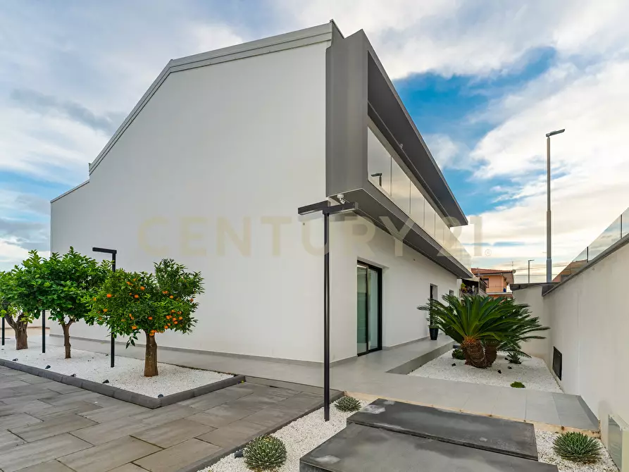 Immagine 8 di Villa in vendita  in Via Sant' Andrea 8 a Catania