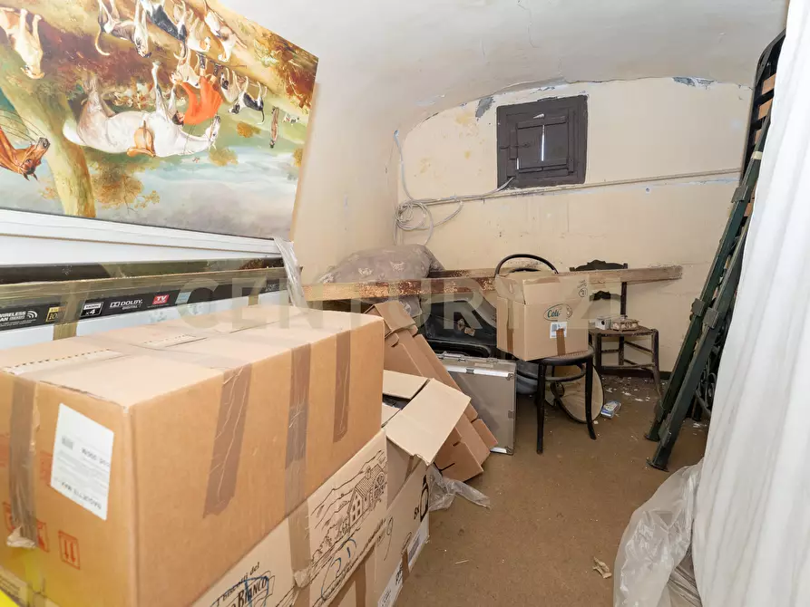 Immagine 112 di Casa indipendente in vendita  in Via Giuseppe Garibaldi 68-70-72 a Nicolosi