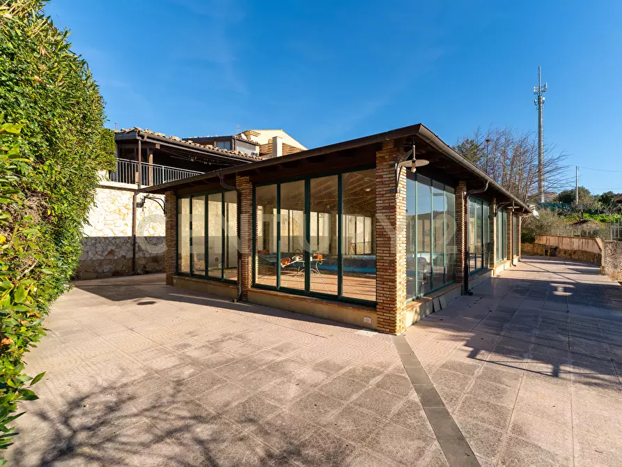 Immagine 55 di Villa in vendita  in Via Gela 95 a Caltagirone