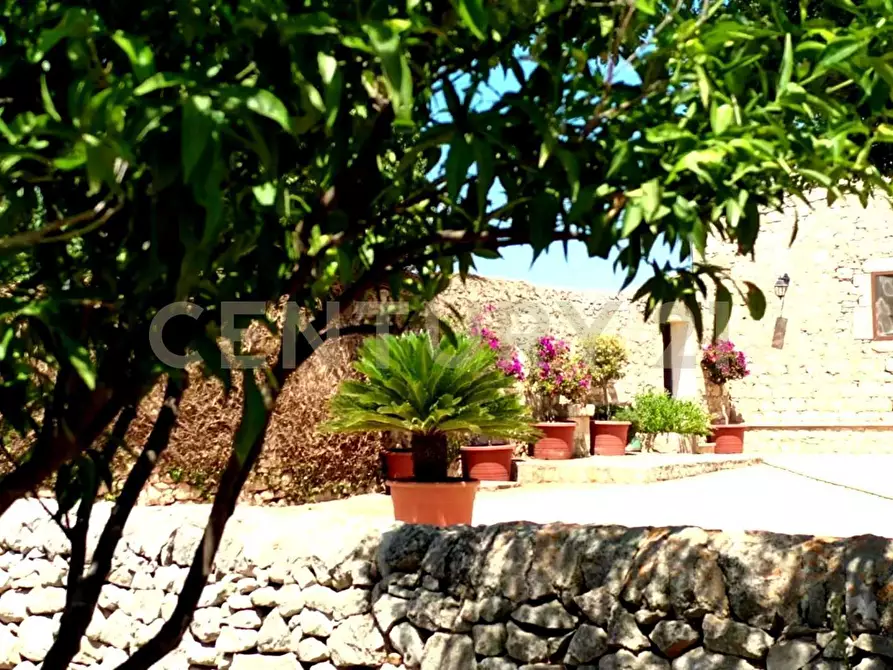 Immagine 26 di Villa in vendita  in Contrada Pirato Cava Maria 37 a Modica