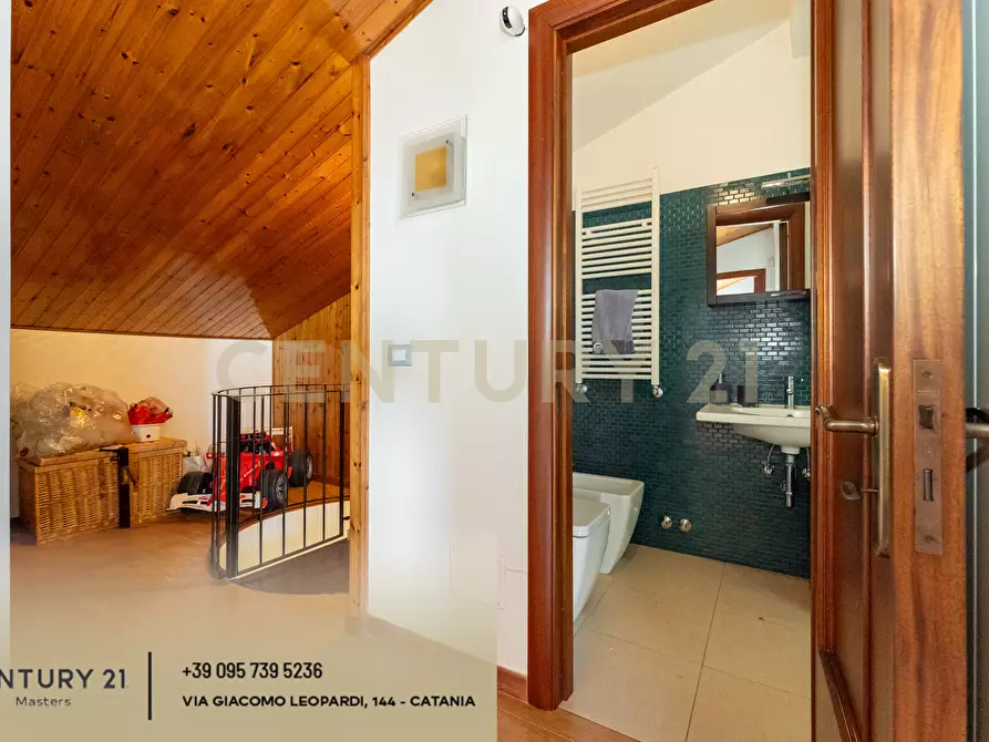 Immagine 40 di Casa indipendente in vendita  in Via G. Grassi 18 a Trecastagni