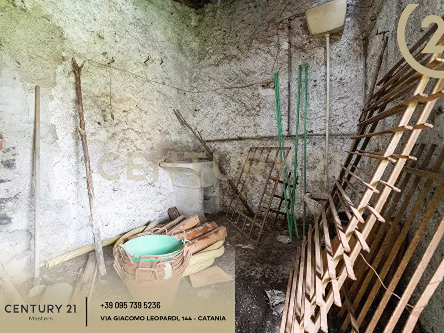 Immagine 12 di Rustico / casale in vendita  in Via Alessandro Manzoni 152 a Viagrande