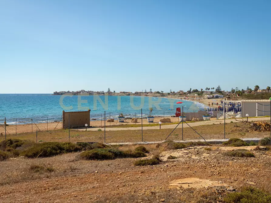 Immagine 61 di Casa indipendente in vendita  in VIALE ROSANNA a Noto