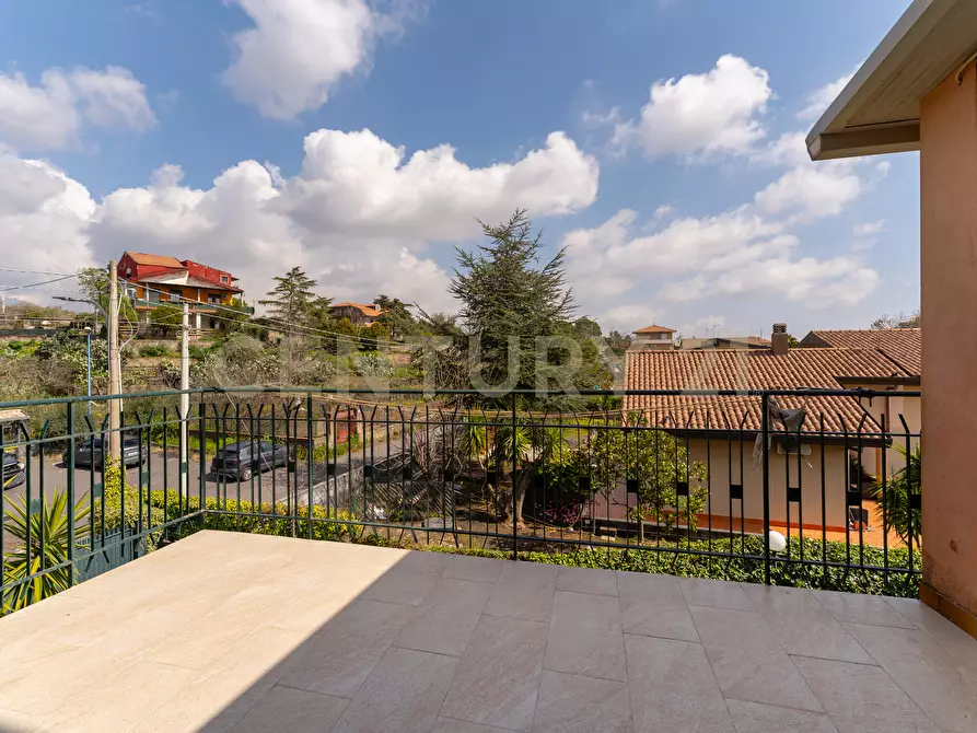 Immagine 22 di Casa bifamiliare in vendita  in Via Benedetto Croce 6 a Pedara