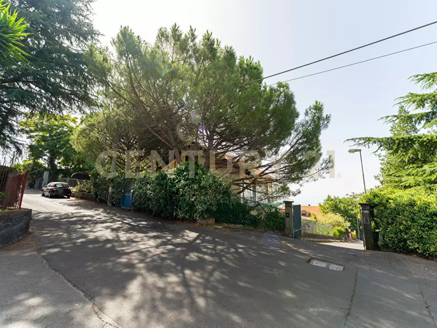 Immagine 1 di Villa in vendita  in Via Madonna del Carmelo 19 a Ragalna