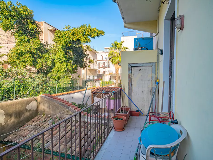 Immagine 33 di Pentalocale in vendita  in Via Francesco Riso 34 a Catania