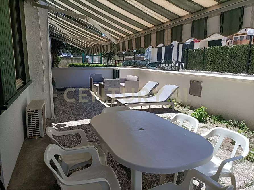 Immagine 10 di Trilocale in vendita  in Contrada Castelluccio 216B a Augusta