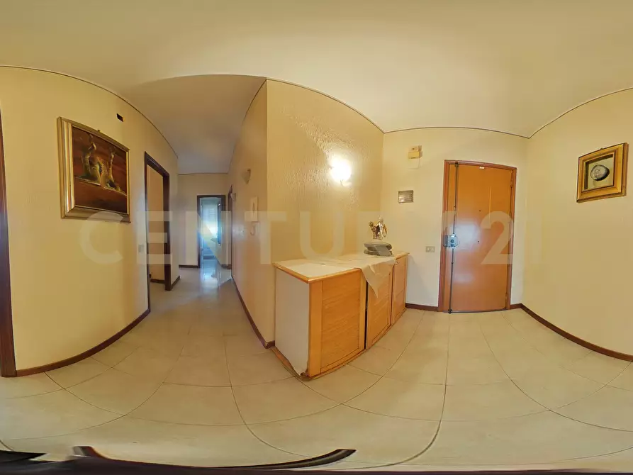 Immagine 54 di Trilocale in vendita  in Corso Indipendenza 185 a Catania