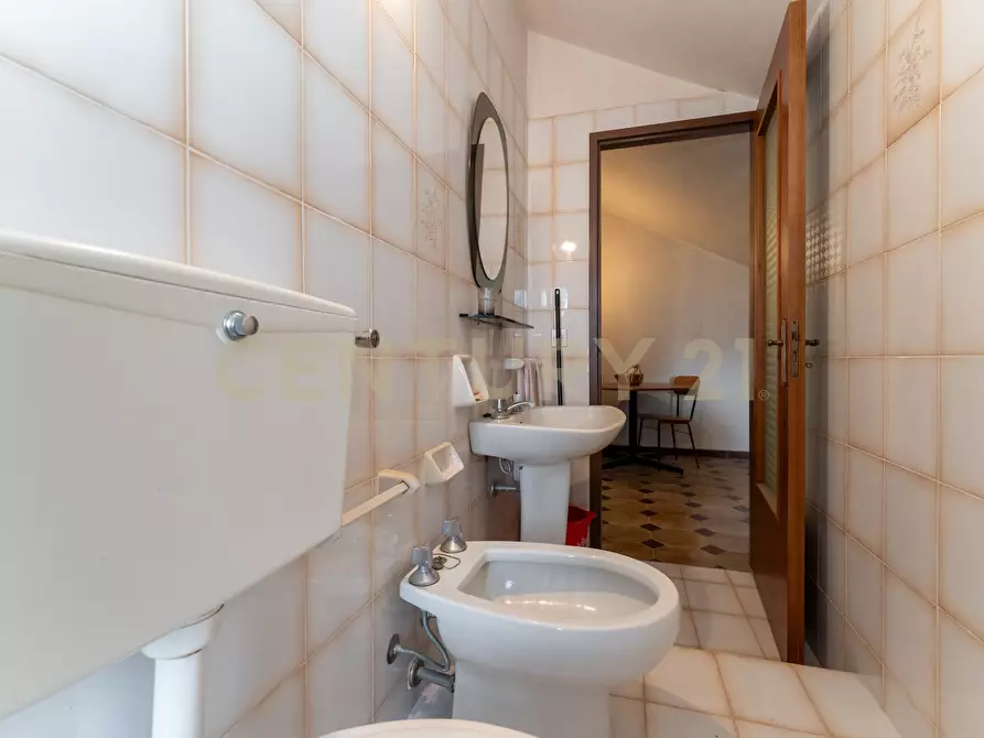 Immagine 36 di Casa bifamiliare in vendita  in Via Benedetto Croce 6 a Pedara