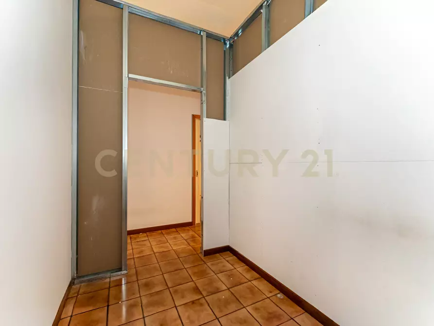 Immagine 12 di Quadrilocale in vendita  in Via Enna 15 a Catania