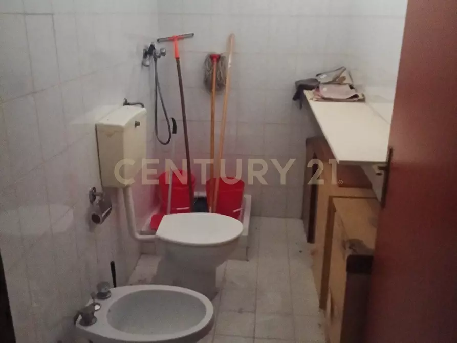 Immagine 5 di Locale commerciale in vendita  in Via Padre Popieluszko snc a Pace Del Mela