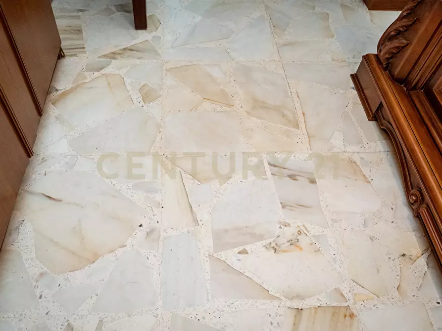 Immagine 10 di Villa in vendita  in Via Macello 47 a Catania