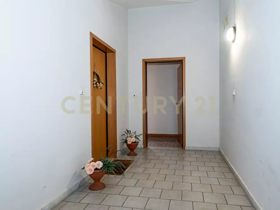 Immagine 4 di Quadrilocale in vendita  in Via Macello 86 a San Giovanni La Punta