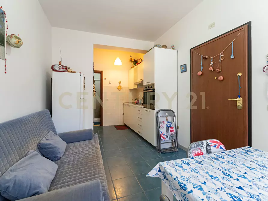 Immagine 7 di Trilocale in vendita  in Via Spiaggia 306 a Catania