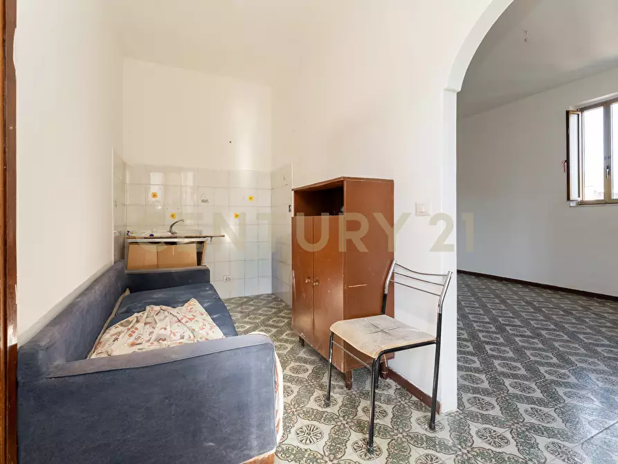 Immagine 17 di Bilocale in vendita  in Via Caduti del Lavoro 131 a Catania