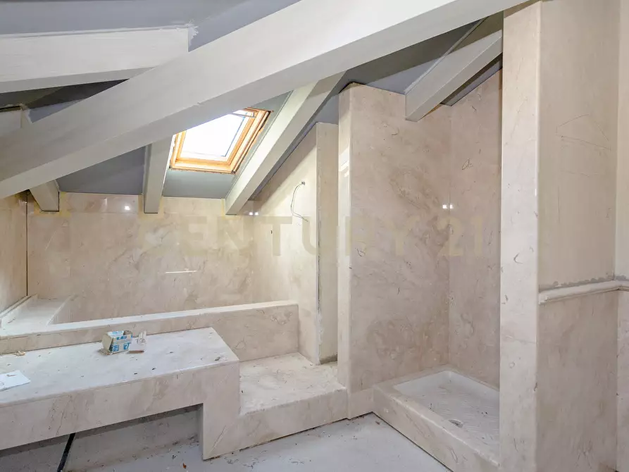 Immagine 29 di Villa in vendita  in Via Casalrosato 19 a Valverde