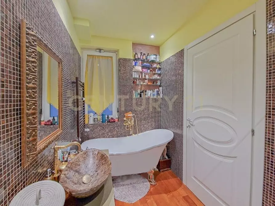 Immagine 13 di Bilocale in affitto  in Via Angelo Scarsellini 36 a Verona