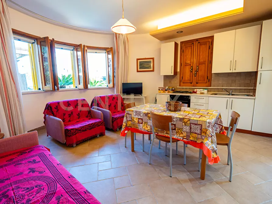 Immagine 25 di Villa in vendita  in SP67 51 a Pozzallo
