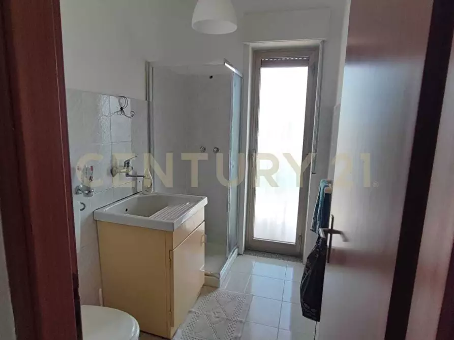 Immagine 11 di Quadrilocale in vendita  in Via Luigi Capuana a Riposto